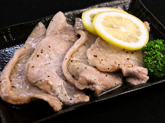 紅豚ロースレモン塩だれ味